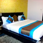 Hotel Ananda